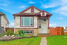 AWESOME MCKENZIE LAKE BI-LEVEL HOME FOR SALE OR TRADE!!