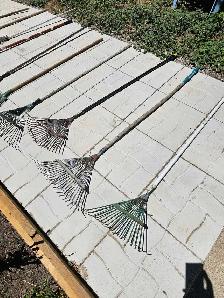 Many Garden Rakes steel and plastic - Photo 6