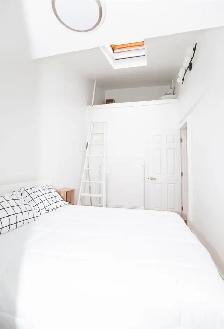 3 Bedrooms- Downtown - Photo 5
