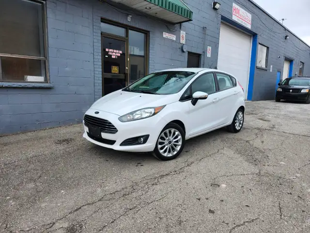 2014 FORD FIESTA SE  certified