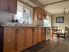 Room - Upstairs - FEMALE only - Mohawk - St-Jo Hosp - NOW - Photo 3