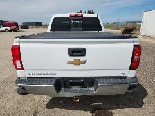 2018 Chevrolet Silverado 1500 - Photo 9