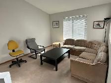 Upstairs, Quiet Room for Rent: clean, modern - Photo 7