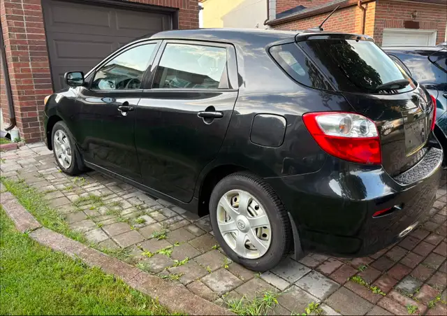 2009 Toyota Matrix Hatchback For Sale