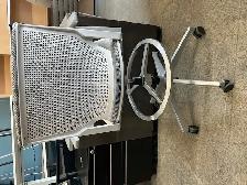 Drafting chairs Haworth Very $129.99 each in new condition - Photo 4