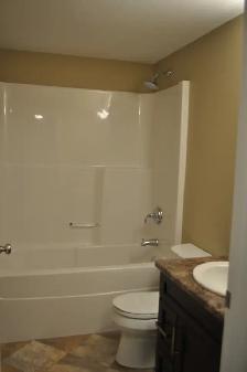 Bright Legal 2 bdrm basement suite in Hampton - Photo 4