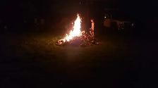 firewood stand - Photo 5