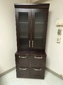Desk & Cabinet - Photo 10