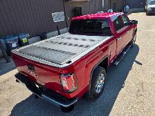 2018 GMC Sierra 1500 SLT / 6.2L ! / 4X4 / Z71 PACKAGE Crew Cab - Photo 10