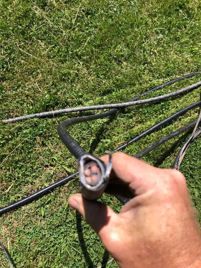 8 AWG 3 conductor Teck 90 Cable, 85 feet plus outdoor boxes