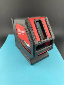 Milwaukee 3421 100FT Green Laser - Photo 2