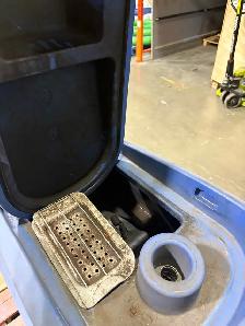 Electric industrial floor scrubber