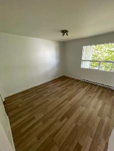 Logement 4-1/2 Baie-Comeau (secteur St-George) - Photo 6