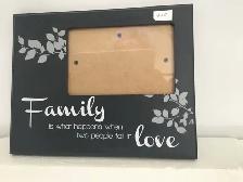 VARIETY OF PICTURE FRAMES - Photo 7