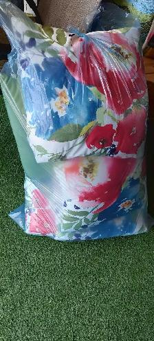Outdoor pillows for Deck