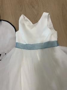 flower girl dress, sz 8, removable bow , Like new - Photo 3