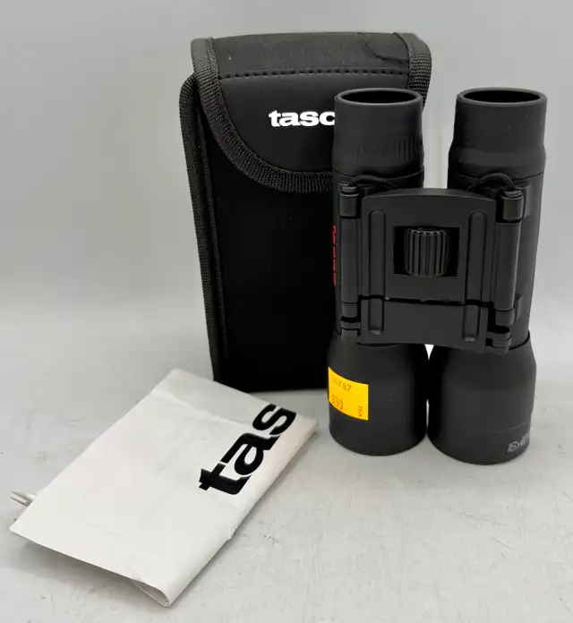 Tasco 16x32 Binoculars Like-New in Case with Box