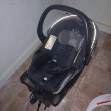Siège d'auto et coquille pour bébé Evenflo LiteMax avec base - Photo 2