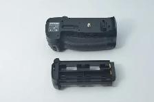 MB-D18 ( Grip for D850 ) Multi-Power Battery Pack ID 3038 - Photo 2