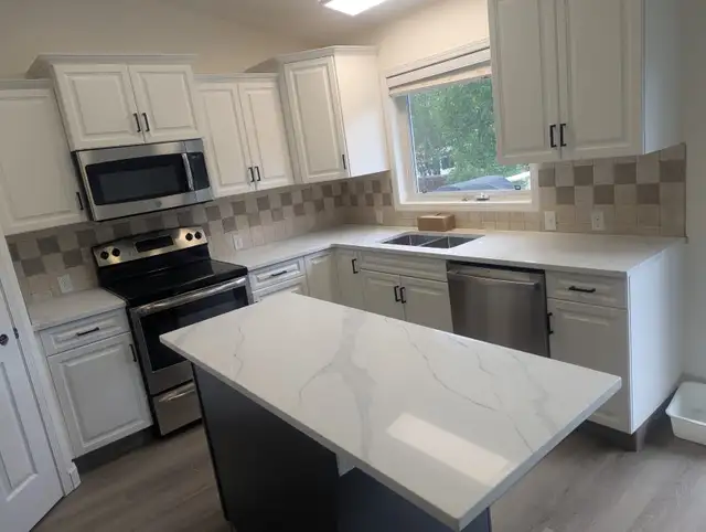 Countertops! Big Sale on Quartz & Granite!