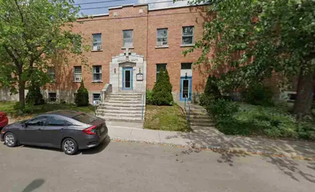 Ahuntsic-Est, 4½, 2 ch fermées, style condo $1125
