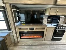 2025 Outback 328RL COUPLES UNIT, LUXURY, SPACIOUS - Photo 19