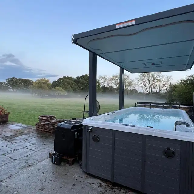19′ 60″ Swim Spa