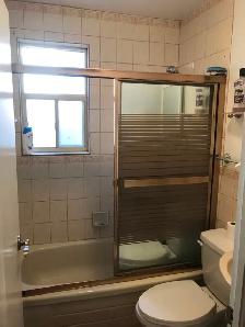 I have a furnished bedroom for rent - Photo 2