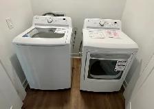 Beautiful 2 Bedroom Basement Apartment - Photo 8