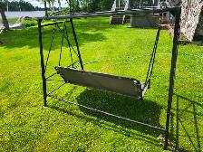 3 seat outdoor/patio swing - Photo 2