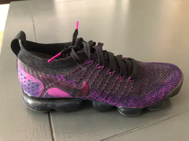Nike Air VaporMax Flyknit Shoes Women’s Size 7