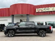 2017 Chevrolet Silverado 1500 High Country Crew Cab 4X4 - Photo 2