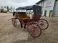 #26FG - Two Well Maintained Horse Drawn Carriages Up for Auction - Photo 3