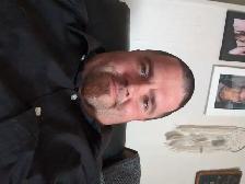 looking for friends and do fun things