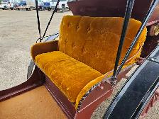 #26FG - Two Well Maintained Horse Drawn Carriages Up for Auction - Photo 5