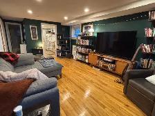 2 Bedroom in triplex for $1900 Aug 1 heat, water, yard - Photo 2