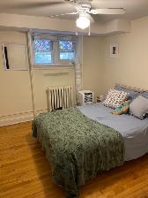 2 Bedroom in triplex for $1900 Aug 1 heat, water, yard - Photo 14