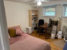 2 Bedroom in triplex for $1900 Aug 1 heat, water, yard - Photo 16