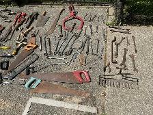 Large Assortment of Vintage & Modern Hand Tools ! - Photo 8
