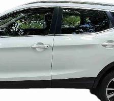 Nissan Qashqai  (2017) SL with platinum package top trim