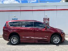 2017 Chrysler Pacifica TOURING-L-WHEELCHAIR VAN-POWER RAMP-35KMS - Photo 12