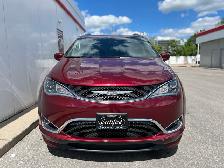 2017 Chrysler Pacifica TOURING-L-WHEELCHAIR VAN-POWER RAMP-35KMS - Photo 13