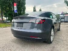2022 Tesla Model 3 - Photo 6