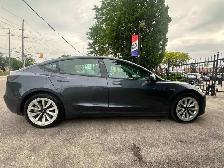2022 Tesla Model 3 - Photo 7