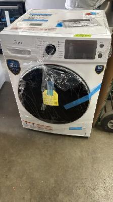 Midea 5.2 cu ft Front Load Washer
