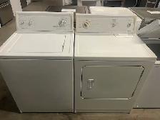 Laveuse sécheuse traditionnelles blanches Kenmore
