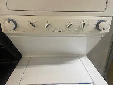 Laveuse sécheuse superposées (stacker) blanches Frigidaire - Photo 3