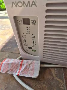 Air Conditioner - Photo 2