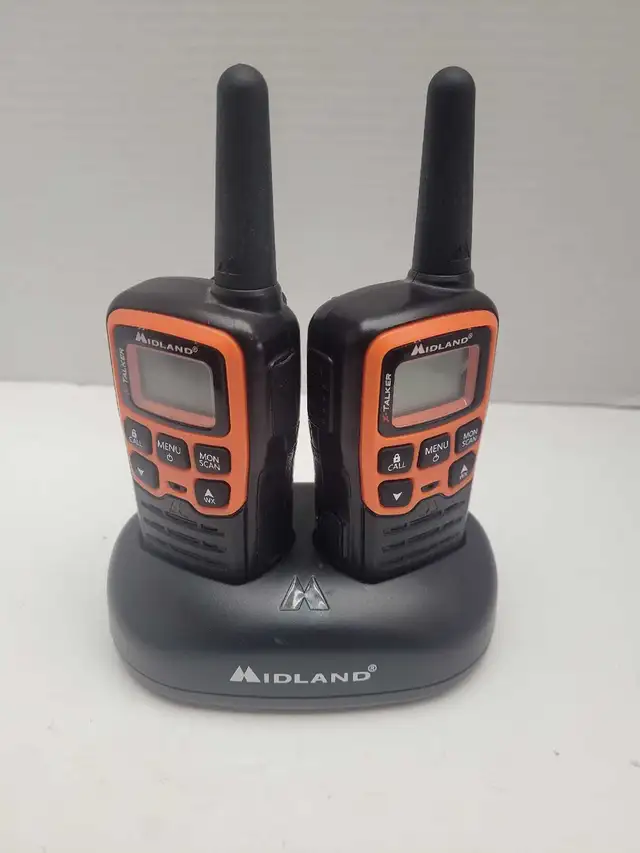 Midland T51A 2-Way Radios Walkie Talkies