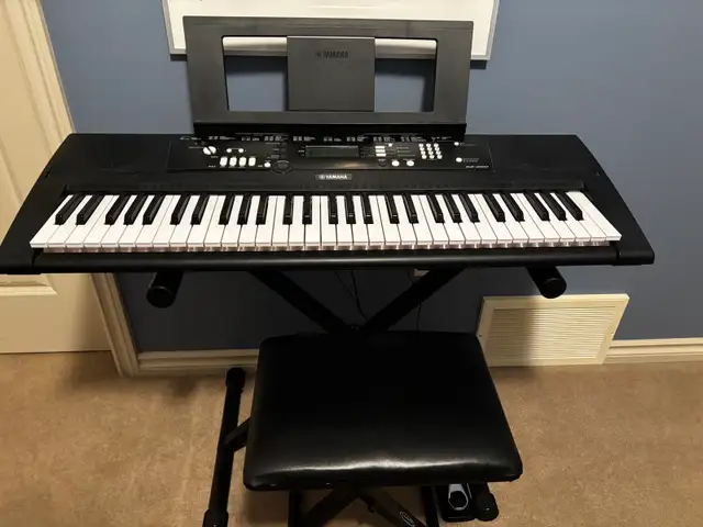 Yamaha EZ-220 Keyboard Package – INCLUDES Stand, Bench & Sustain
